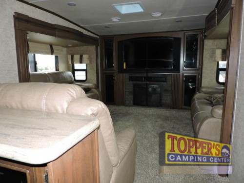 Sandpiper 377FLIK Fifth Wheel Living Room