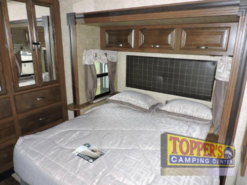 Sandpiper 377FLIK Fifth Wheel Bedroom