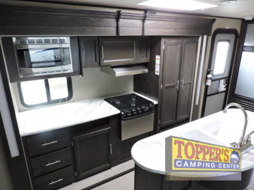 Dutchmen Kodiak Ultra Lite 253RBSL Travel Trailer Interior