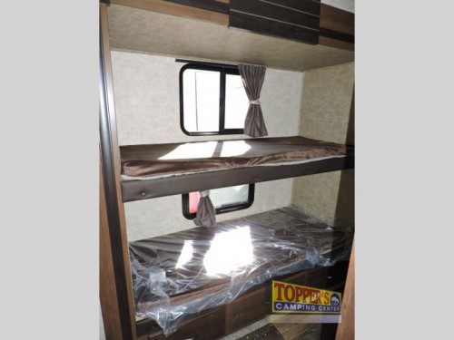 Forest River Sandpiper HT 3350BH Fifth Wheel Bunkhouse